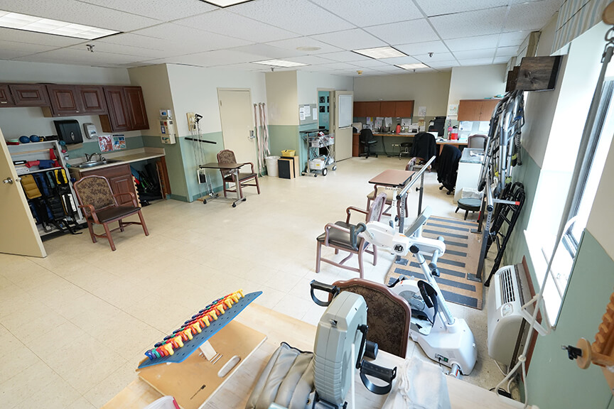 Chairs and therapy equipment in Therapy Center- Arbors at Gallipolis